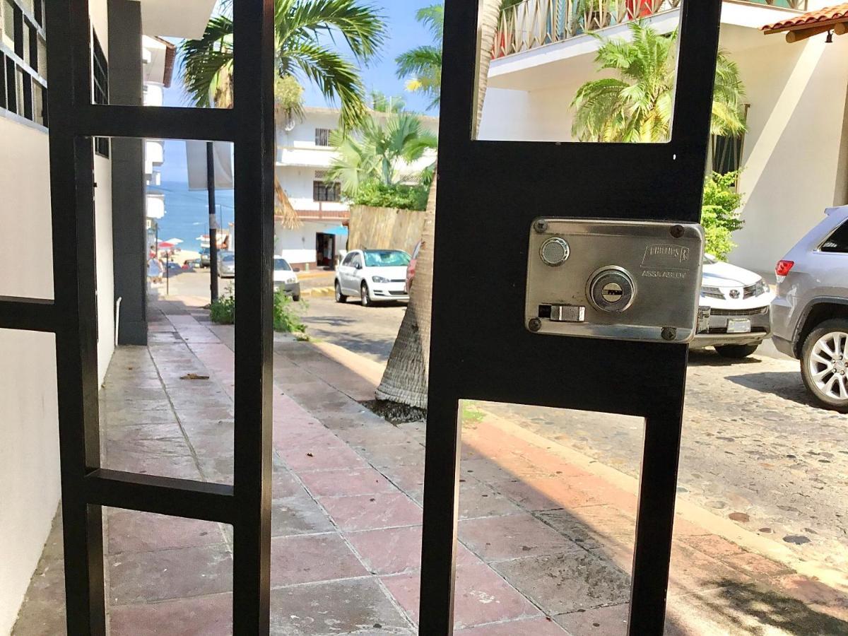 Pilitas Apartments Vallarta Пуерто Валярта Екстериор снимка