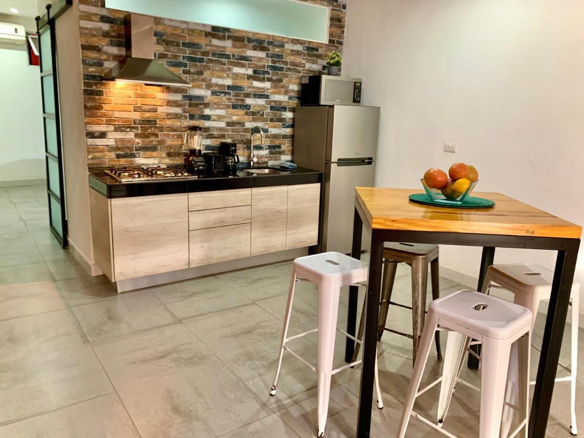 Pilitas Apartments Vallarta Пуерто Валярта Екстериор снимка